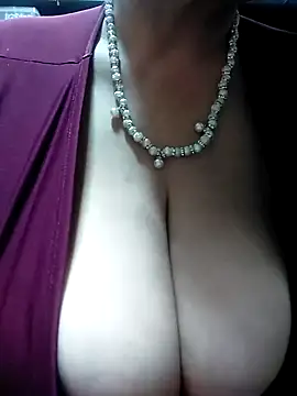 Troiavaca online show from 10-18-25, 02:47