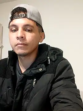 Snapshot of Andres_69_Fantasy chatting on 11-20-25, 05:29 Andres 69 Fantasy online show from 11-20-25, 05:29