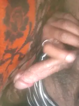 Snapshot of pppppp7811 chatting on 11-15-25, 05:53 pppppp7811 online show from 11-15-25, 05:53