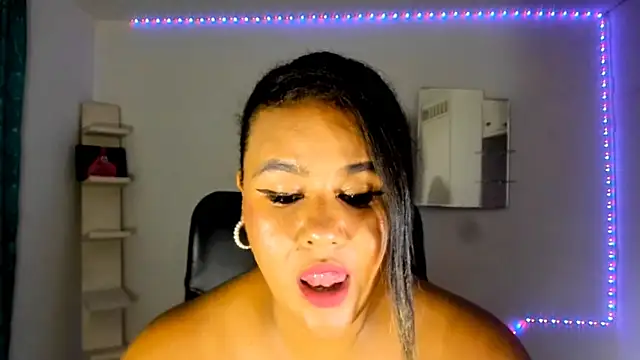 Snapshot of brent_rossy chatting on 12-04-25, 04:11 brent rossy online show from 12-04-25, 04:11