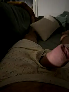 Bigtitsloveshow online show from 10-13-25, 04:01