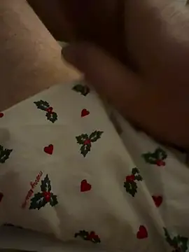 Bigtitsloveshow online show from 03-15-26, 06:08