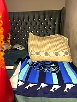 Snapshot of Kikie23 chatting on 11-05-25, 07:36 Kikie23 online show from 11-05-25, 07:36