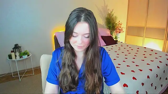 AlluringLookk online show from 05-14-26, 04:58