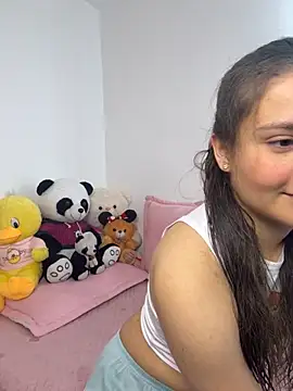 Emilyybennet  online show from 09-29-25, 08:57