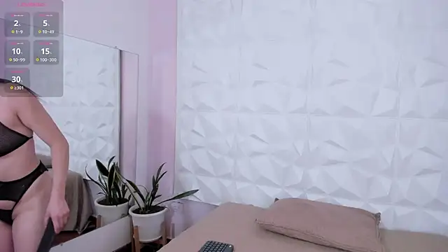 HannahToons online show from 09-15-25, 08:09