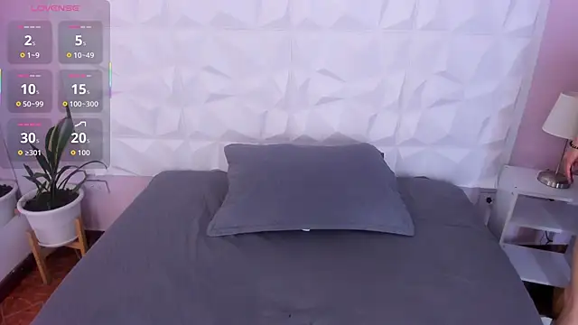 HannahToons online show from 01-16-26, 04:05