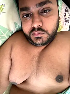 blrguychub online show from 11-24-25, 02:11