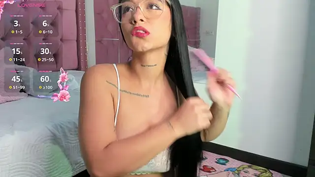 sara ramirez01 online show from 09-15-25, 01:49