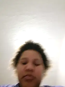 chocolate bella online show from 10-10-25, 01:15