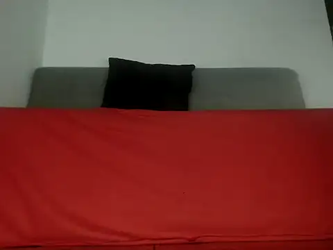 Snapshot of findomlatin chatting on 04-15-26, 08:09 findomlatin online show from 04-15-26, 08:09