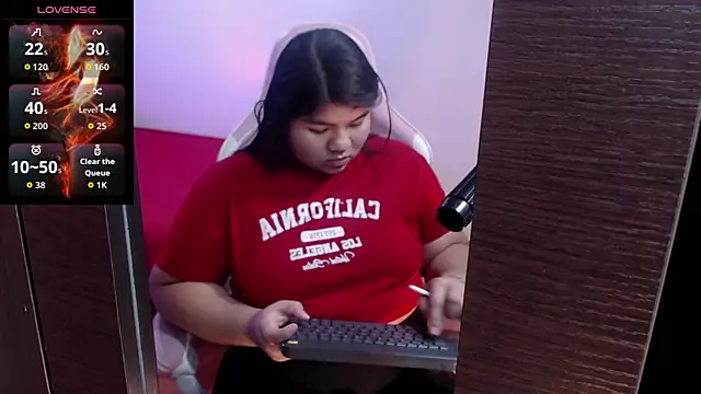 Lia Arellano online show from 06-16-26, 07:27