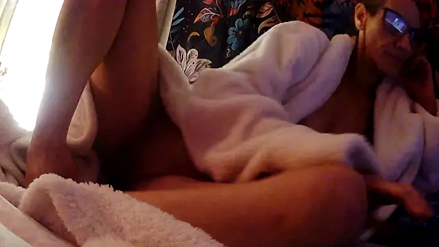 gypsyadventures1 online show from 10-16-25, 06:03