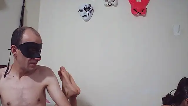 coplehot27 online show from 10-24-25, 07:54