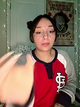 CharmingMaddie online show from 01-08-26, 04:42