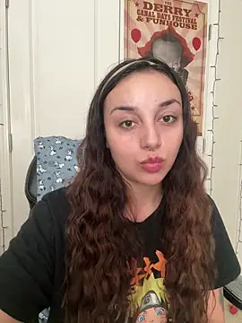 CharmingMaddie online show from 02-12-26, 05:30