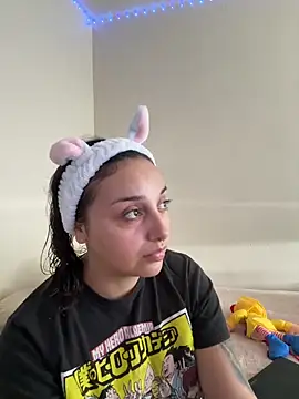 CharmingMaddie online show from 05-06-26, 07:08