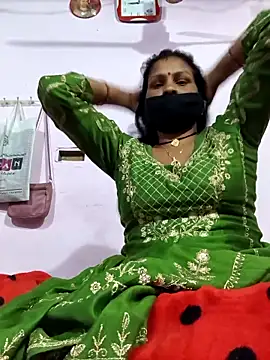 Love-pari077 online show from 02-23-26, 03:31