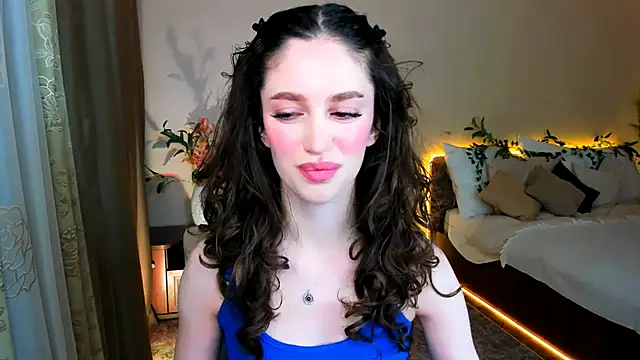 ChristinaConteeree online show from 09-18-25, 05:15