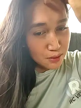 Snapshot of Romantic_Sabrina chatting on 11-04-25, 01:38 Romantic Sabrina online show from 11-04-25, 01:38