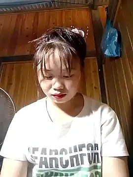 Snapshot of PhayPhay123 chatting on 09-17-25, 06:37 PhayPhay123 online show from 09-17-25, 06:37