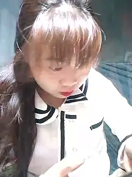 Snapshot of PhayPhay123 chatting on 10-09-25, 12:14 PhayPhay123 online show from 10-09-25, 12:14