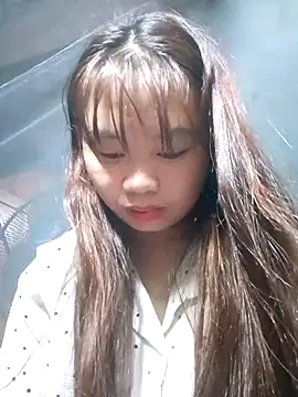 Snapshot of PhayPhay123 chatting on 10-31-25, 02:29 PhayPhay123 online show from 10-31-25, 02:29