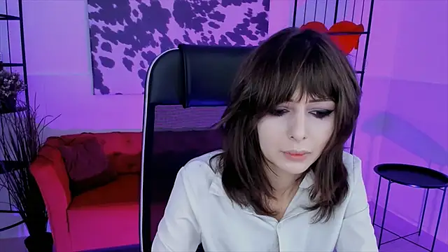 CrystallBloom online show from 10-07-25, 02:31