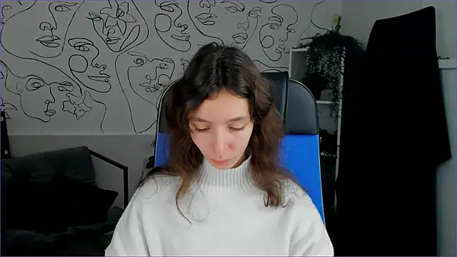 EmmanuellBrown online show from 10-04-25, 04:10