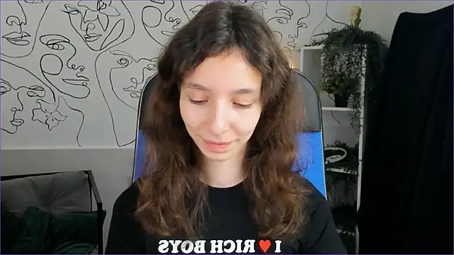 EmmanuellBrown online show from 10-17-25, 01:03