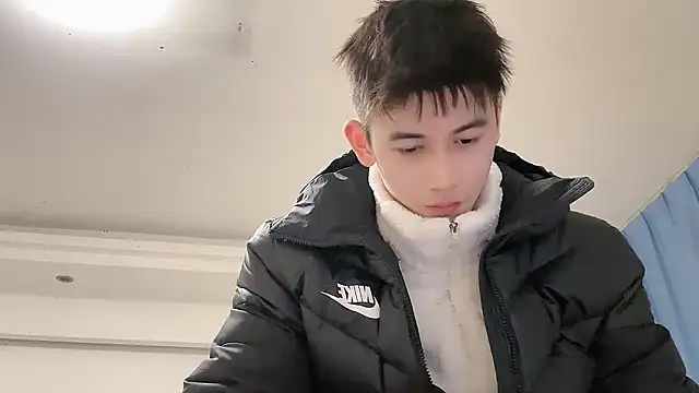 xiaojie2563 online show from 01-07-26, 03:36