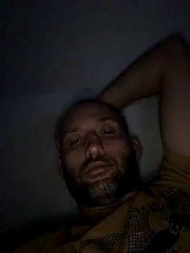 Snapshot of Nicobellich1989 chatting on 12-22-25, 03:20 Nicobellich1989 online show from 12-22-25, 03:20