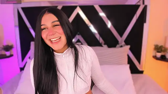 Snapshot of salem_sp chatting on 10-22-25, 11:32 salem sp online show from 10-22-25, 11:32