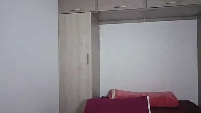 Snapshot of Candela___ chatting on 03-21-26, 08:19 Candela online show from 03-21-26, 08:19