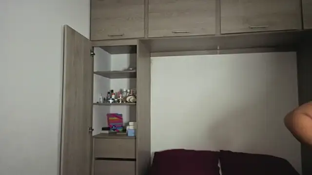 Snapshot of Candela___ chatting on 03-25-26, 01:33 Candela online show from 03-25-26, 01:33