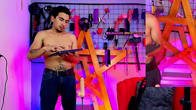 Massteer dannlook bdsm online show from 10-16-25, 07:48