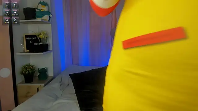 emma fiore4  online show from 11-08-25, 09:35