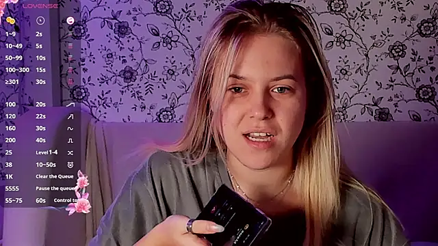 AngelAnty online show from 11-30-25, 01:15