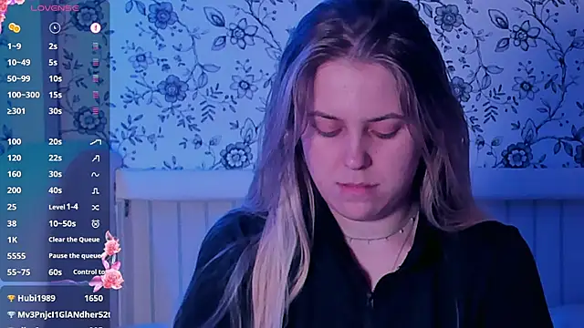 Snapshot of AngelAnty chatting on 02-19-26, 03:19 AngelAnty online show from 02-19-26, 03:19