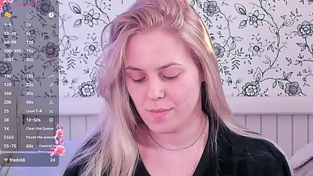 Snapshot of AngelAnty chatting on 03-27-26, 03:23 AngelAnty online show from 03-27-26, 03:23