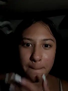 Snapshot of lynn9000 chatting on 10-02-25, 06:42 lynn9000 online show from 10-02-25, 06:42