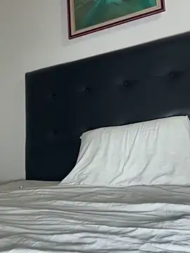 lynn9000 online show from 12-02-25, 12:27