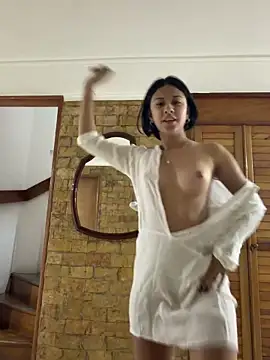 lynn9000 online show from 12-15-25, 11:09