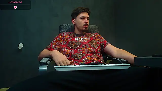 EnzoRace online show from 09-27-25, 05:01