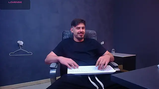 EnzoRace online show from 02-03-26, 06:40