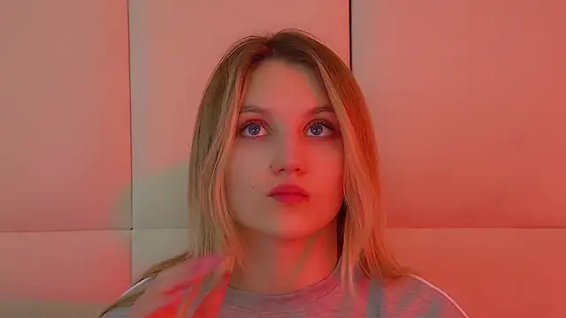 StacyEvances online show from 03-16-26, 05:44