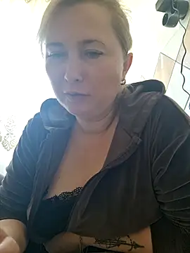 Snapshot of Xseniy chatting on 10-25-25, 08:11 Xseniy online show from 10-25-25, 08:11