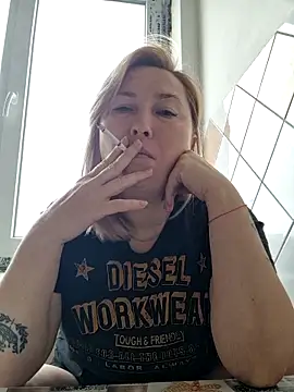 Snapshot of Xseniy chatting on 11-04-25, 07:40 Xseniy online show from 11-04-25, 07:40