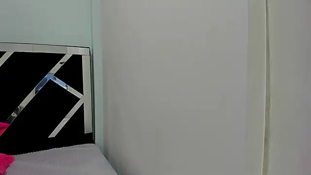 iisabella noa online show from 09-24-25, 12:52