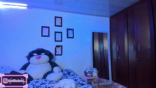 milita houston online show from 10-16-25, 01:39